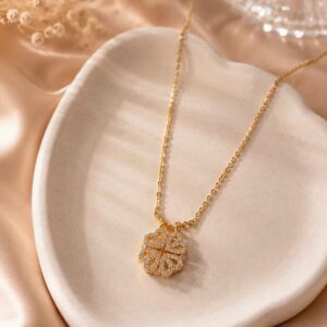 Stainless Steel Magnetic Flower Pendant Necklace